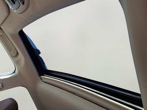 Used 2020 Subaru Outback Touring XT image 15