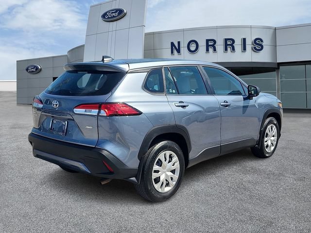 Used 2024 Toyota Corolla Cross L AWD/4WD image 4