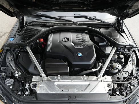 Used 2024 BMW 430i Convertible w/ Convenience Package image 40