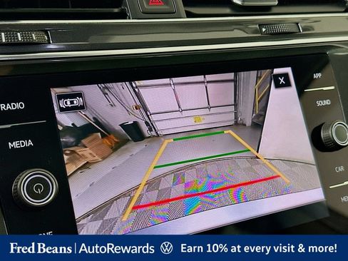 Certified 2023 Volkswagen Tiguan SE w/ Panoramic Sunroof Package AWD/4WD image 18