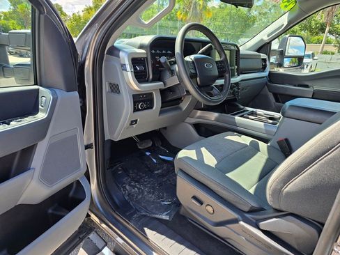 Used 2024 Ford F350 XLT w/ FX4 Off-Road Package AWD/4WD image 18