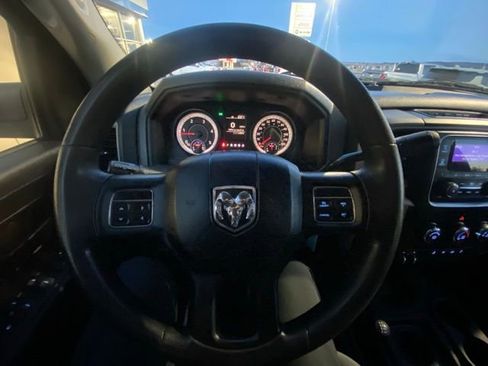 Used 2015 RAM 2500 Tradesman w/ Chrome Appearance Group image 10