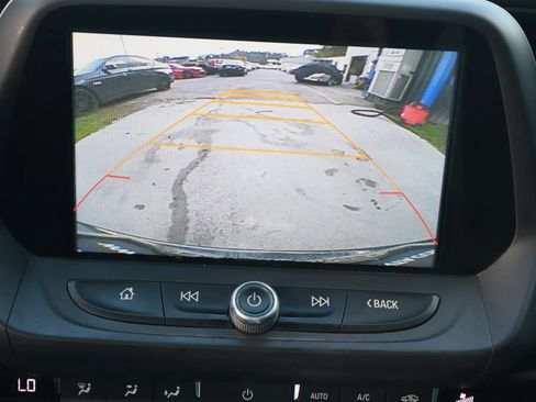 Used 2017 Chevrolet Camaro SS image 29