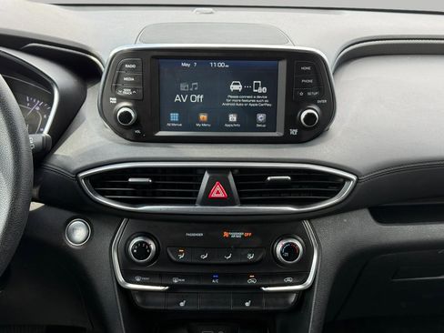 Used 2019 Hyundai Santa Fe SEL FWD image 17