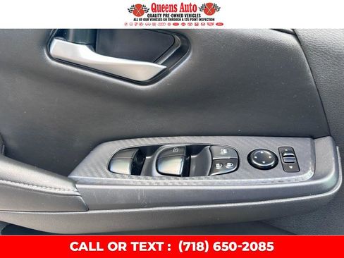 Used 2024 Nissan Sentra SV image 22