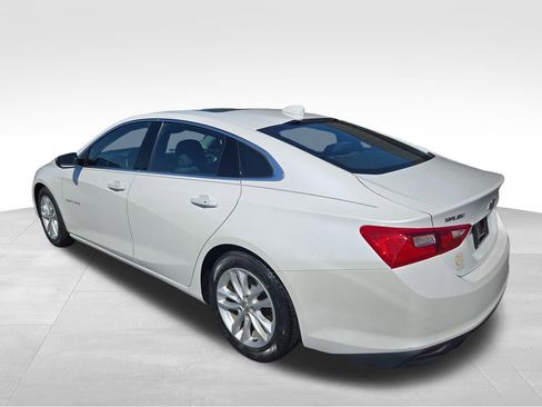 Used 2016 Chevrolet Malibu LT FWD image 5