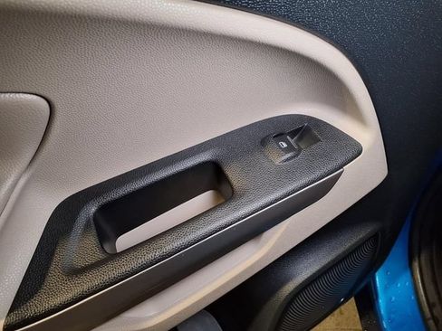 Used 2018 Ford EcoSport Titanium FWD image 23