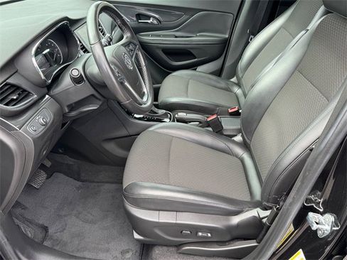Used 2019 Buick Encore Preferred image 8