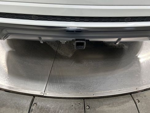 Used 2023 Audi Q8 Prestige image 30