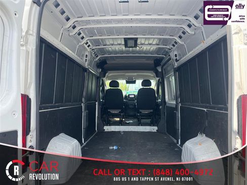 Used 2025 RAM ProMaster 2500 w/ Convenience Group FWD image 6