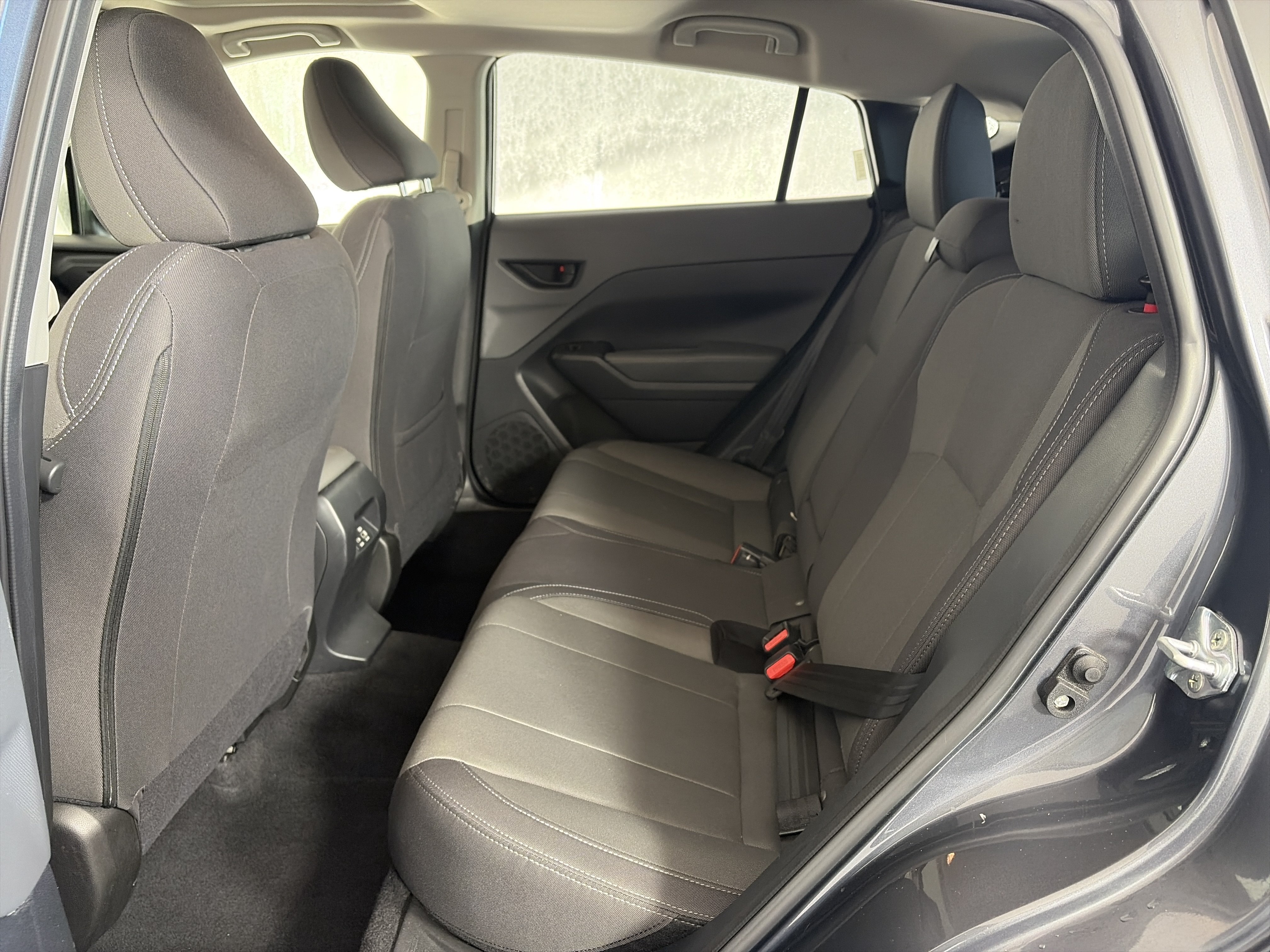 Used 2025 Subaru Crosstrek 2.5i Premium AWD/4WD image 7