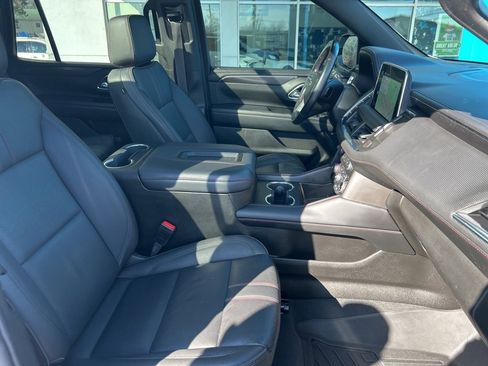 Used 2022 Chevrolet Tahoe RST w/ Luxury Package image 19