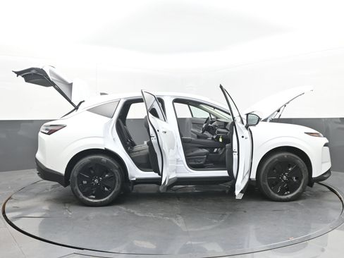 New 2025 Nissan Murano SV image 45