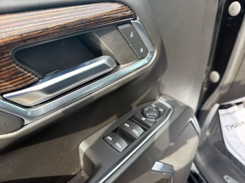 Used 2023 GMC Sierra 1500 Elevation AWD/4WD image 11