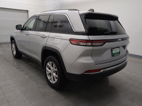 Used 2023 Jeep Grand Cherokee Limited image 5