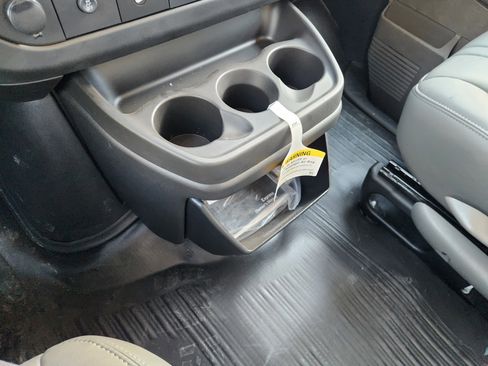 New 2025 Chevrolet Express 3500 w/ Power Convenience Package image 20