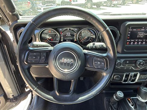 Used 2021 Jeep Wrangler Unlimited Sport image 25
