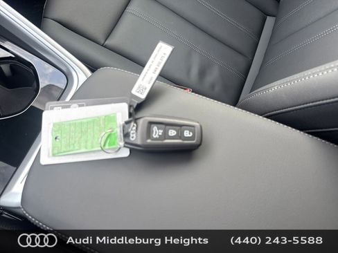 New 2025 Audi Q5 Premium image 26