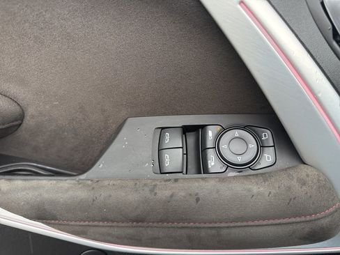 Used 2018 Chevrolet Camaro ZL1 image 26