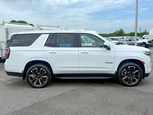 Used 2023 Chevrolet Tahoe Premier AWD/4WD image 8