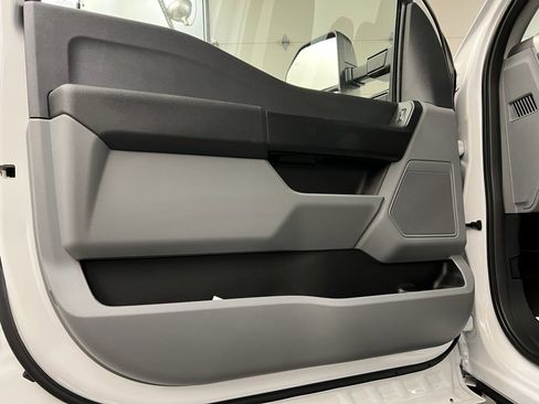 New 2026 Ford F550 4x4 Regular Cab Super Duty image 26