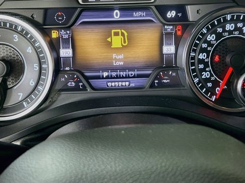 Used 2022 RAM 1500 Big Horn AWD/4WD image 12