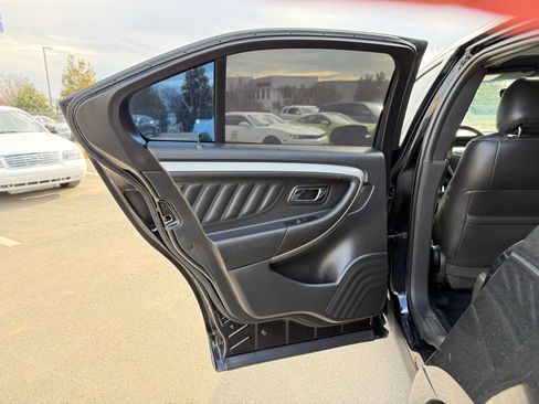 Used 2018 Ford Taurus SEL w/ Equipment Group 201A image 14