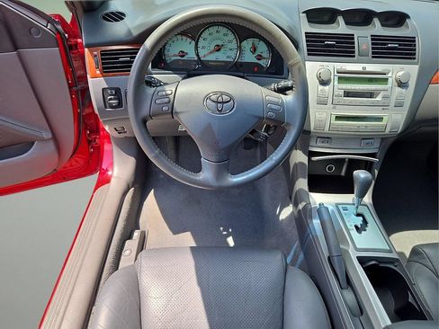 Used 2006 Toyota Solara Convertible FWD image 13