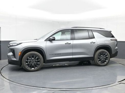 New 2026 Chevrolet Traverse LT w/ Enhanced Driving Package FWD image 11