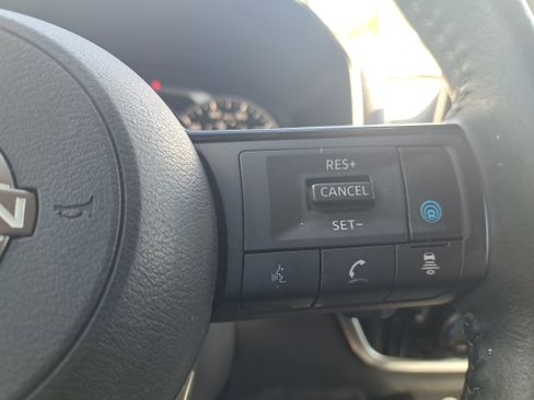 Certified 2023 Nissan Rogue SV w/ SV Premium Package image 23