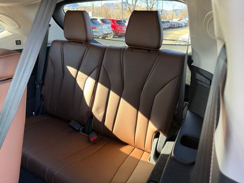 New 2026 Acura MDX w/ Advance Package image 15