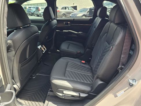 New 2026 Kia Sorento SX Prestige AWD/4WD image 4