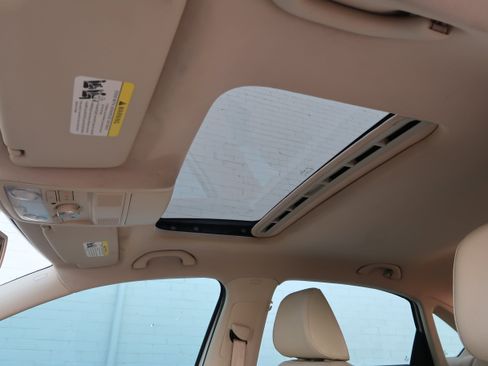 Used 2013 Volkswagen Passat TDI SE FWD image 27