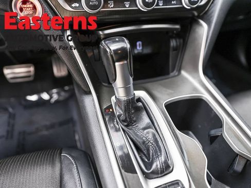 Used 2018 Honda Accord Sport image 12