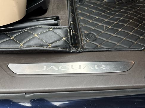 Used 2017 Jaguar F-PACE Prestige image 43