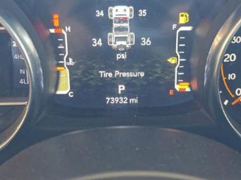 Used 2023 Jeep Wrangler Unlimited Sahara w/ Cold Weather Group AWD/4WD image 17