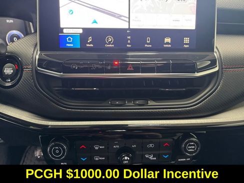 Used 2023 Jeep Compass Trailhawk w/ Trailhawk Elite Group image 3