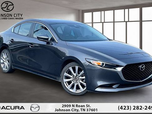 Used 2020 MAZDA MAZDA3 AWD Sedan w/ Preferred Package image 12