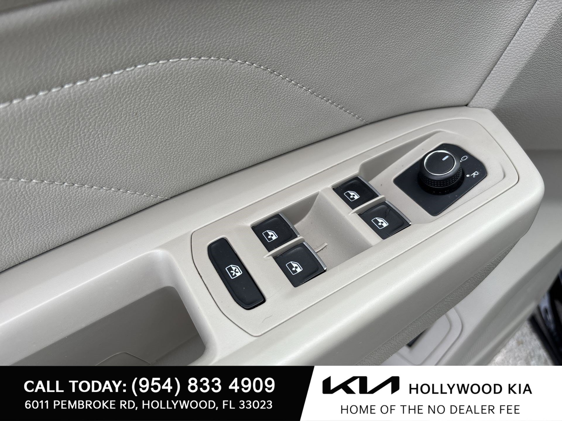 Used 2022 Volkswagen Atlas SE FWD image 15
