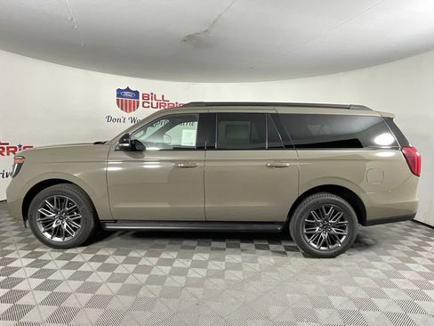 New 2026 Ford Expedition Max Platinum w/ Stealth Appearance Package AWD/4WD image 6