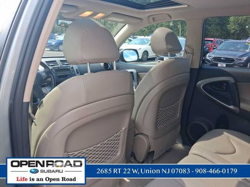 Used 2008 Toyota RAV4 Limited AWD/4WD image 17