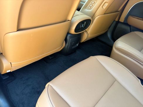 Used 2026 Hyundai Palisade Calligraphy FWD image 18