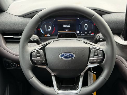 New 2026 Ford Explorer Platinum image 41