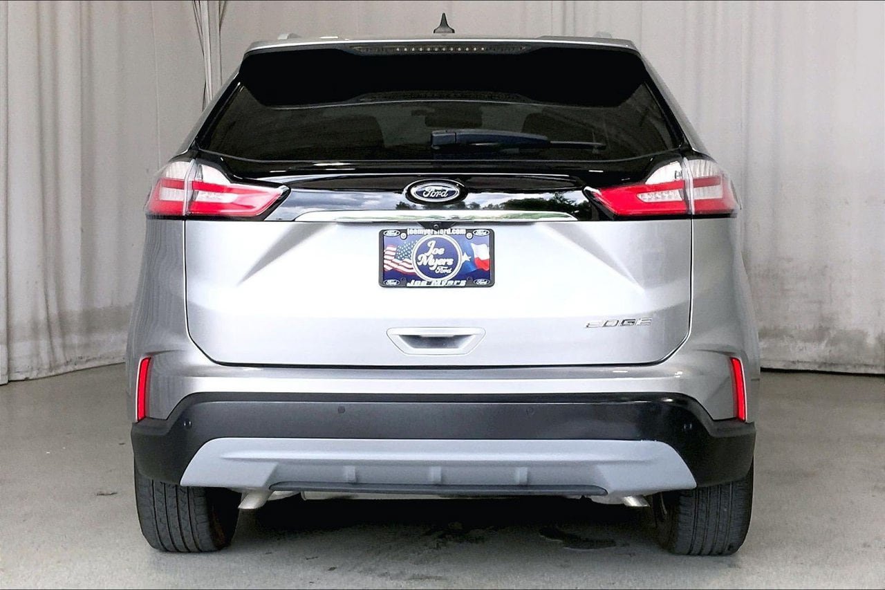 Used 2023 Ford Edge SEL w/ Convenience Package AWD/4WD image 4