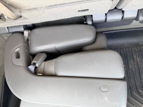 Used 2017 Honda Odyssey EX-L image 18