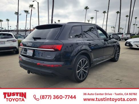 Used 2020 Audi Q7 3.0T Prestige w/ Prestige Package AWD/4WD image 4