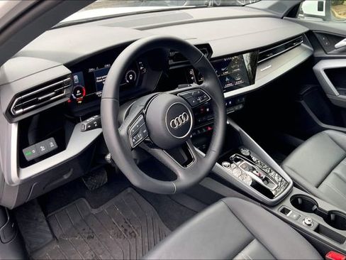 Used 2025 Audi A3 2.0T Premium image 17