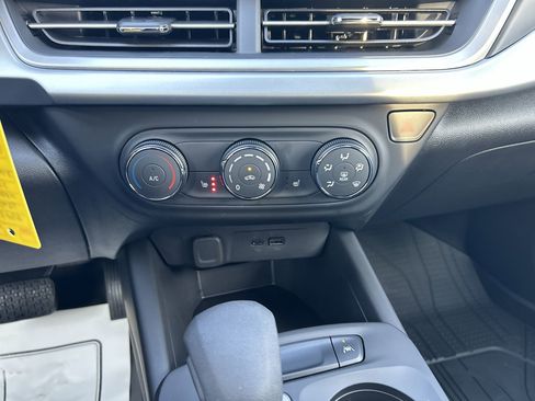 New 2026 Chevrolet Trax RS image 28