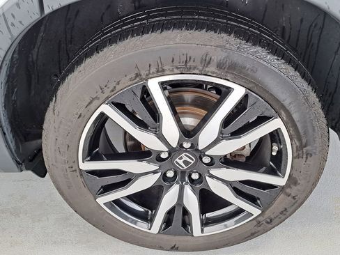 Used 2020 Honda Pilot Touring image 35