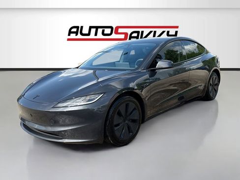 Used 2024 Tesla Model 3 Long Range AWD/4WD image 3
